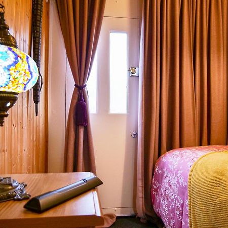 Apartament La Estrella Beckenham Zewnętrze zdjęcie