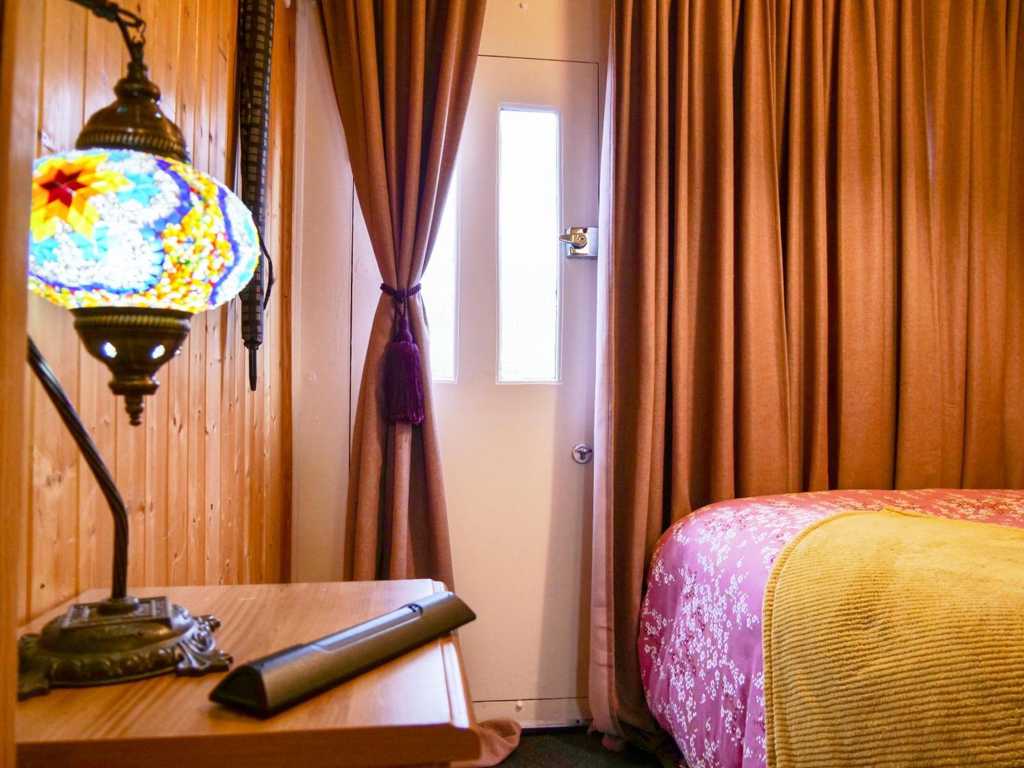 Apartament La Estrella Beckenham Zewnętrze zdjęcie